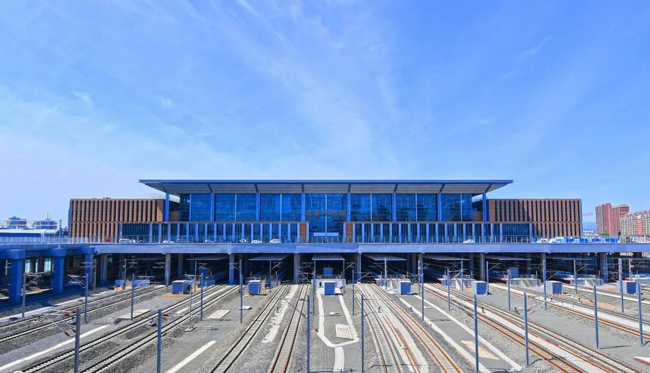 北京铁路枢纽丰台站改建